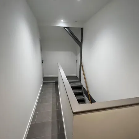 Apartment Cosy Rent Tv Wifi Studio Gare 4 *